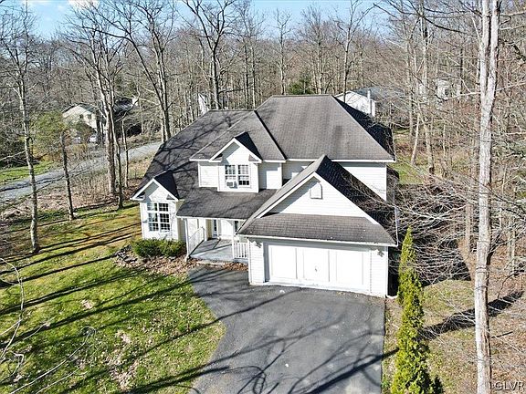 3rd image of 1005 Salamanca Dr
