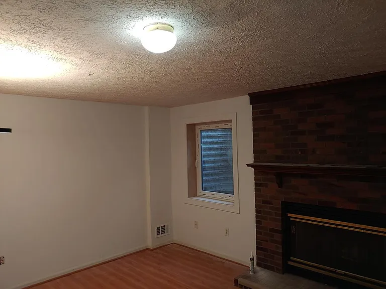 8915 Oxley Forest Ct — Photo 16