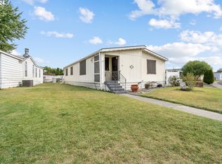 1030 SW 11th St UNIT 85, Hermiston, OR 97838