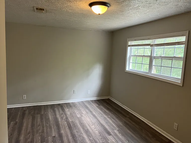 390 Cowan St #394 — Photo 21