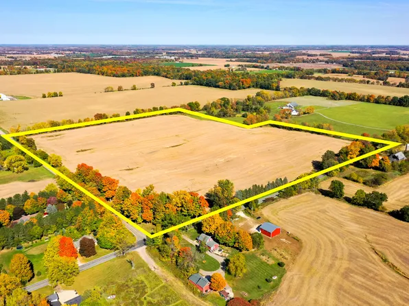 9986 Alden Nash Ave SE, Alto, MI 49302