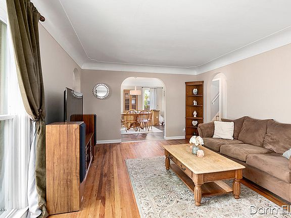 5th image of 1334 36th St SE