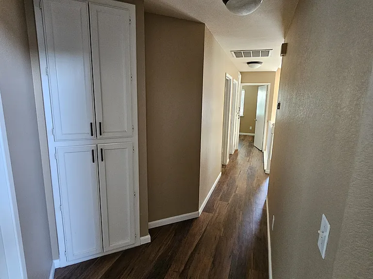 316 W El Paso Ave — Photo 12