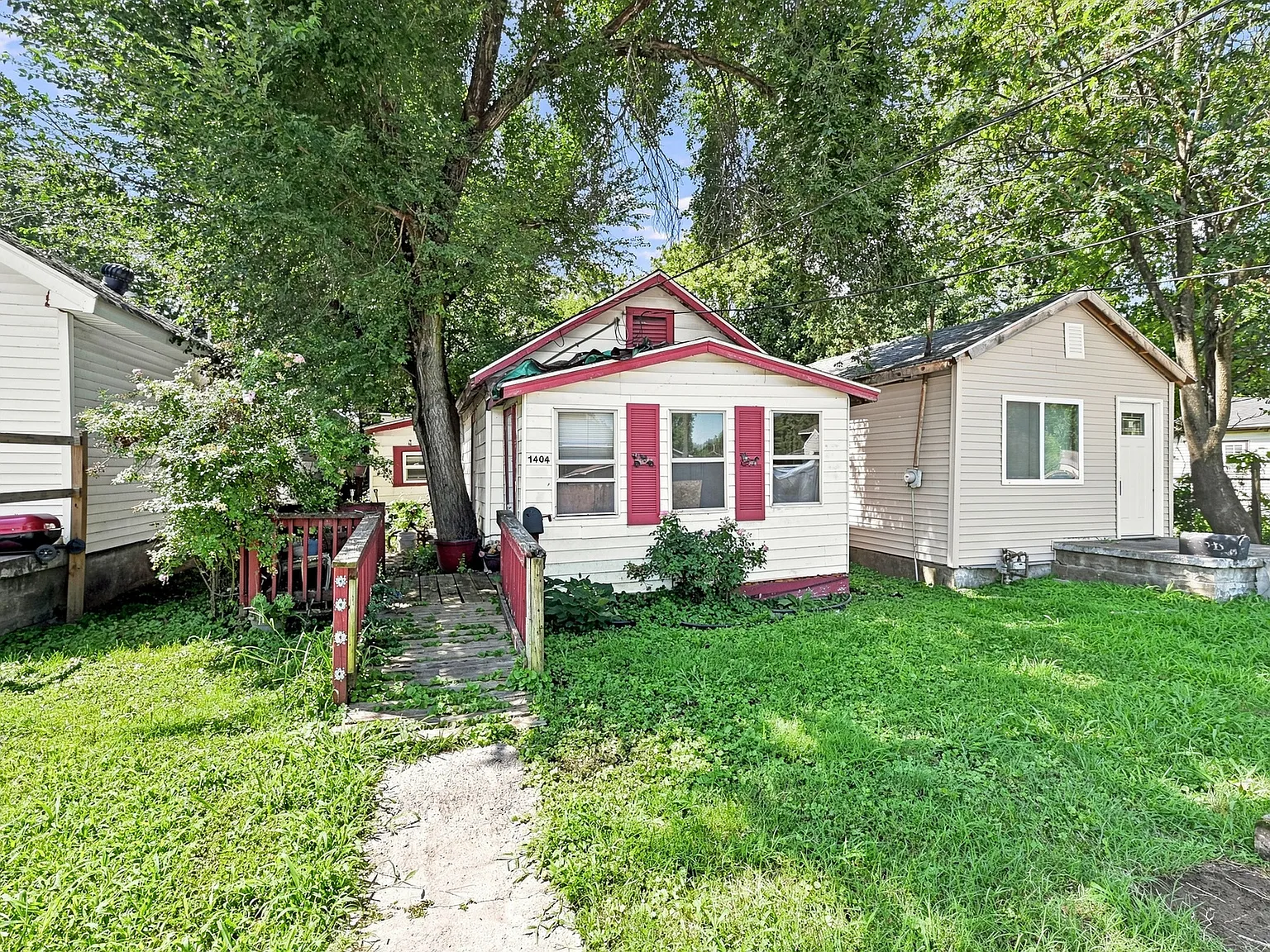 2 bed, 658 sqft, $730 — Photo 2