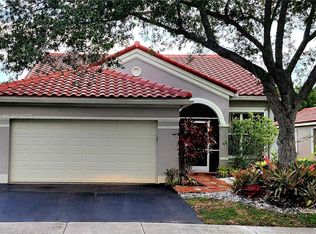 772 Sand Creek Cir, Fort Lauderdale, FL 33327