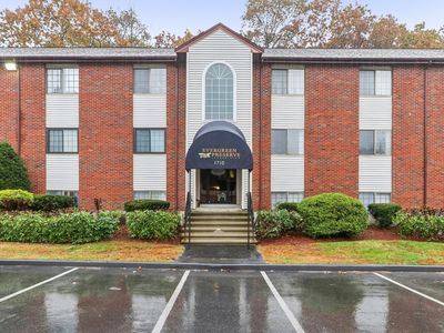 1710 Skyline Dr Unit 10, Lowell, MA, 01854
