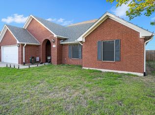 708 Elm Cir, Van Alstyne, TX 75495
