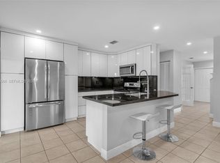 13931 SW 177th St #B, Miami, FL 33177