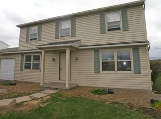 9 White Brook Rise, Fairport, NY 14450