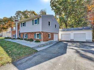 6836 Trevilian Rd, Roanoke, VA 24019