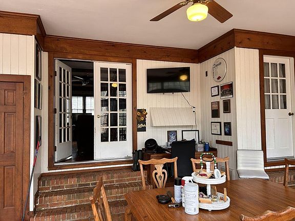 3rd image of 755 Brewton St