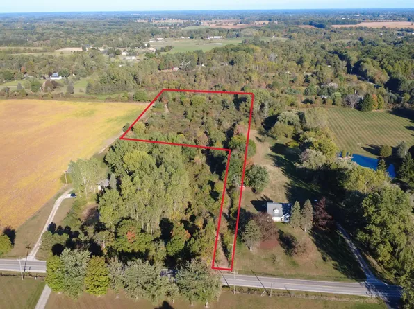 N North Mill Rd, Dryden, MI 48428