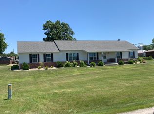 235 Shelton St, Cameron, IL 61423