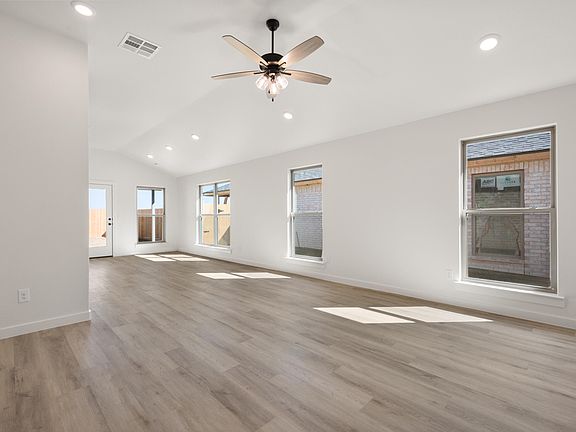 5th image of 8610 24th St