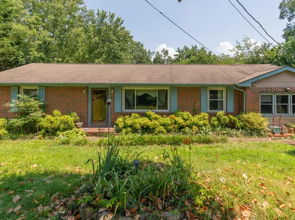 4018 Knollwood Dr, Chattanooga, TN 37415