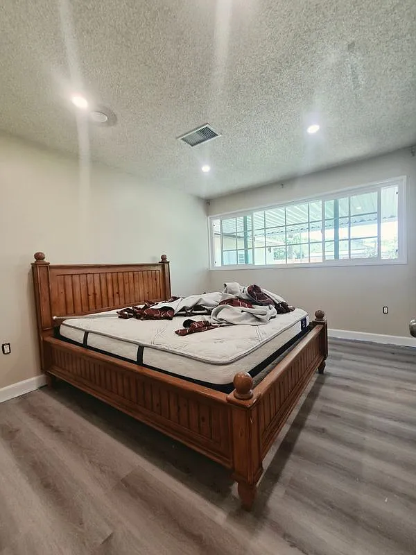 1 bed, 1.0 bath, 600 sqft, $1,600 — Photo 4