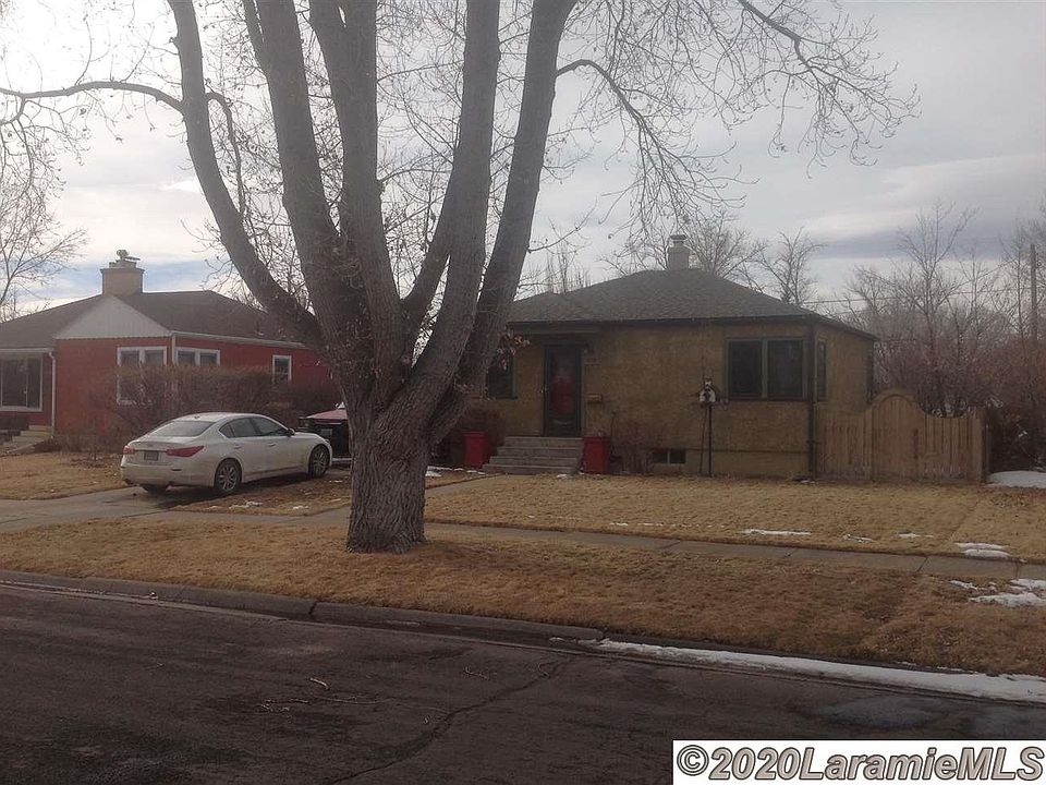1st image of 1010 S 10th St