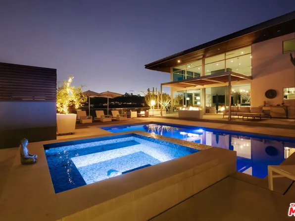 2651 Nichols Canyon Rd, Los Angeles, CA 90046