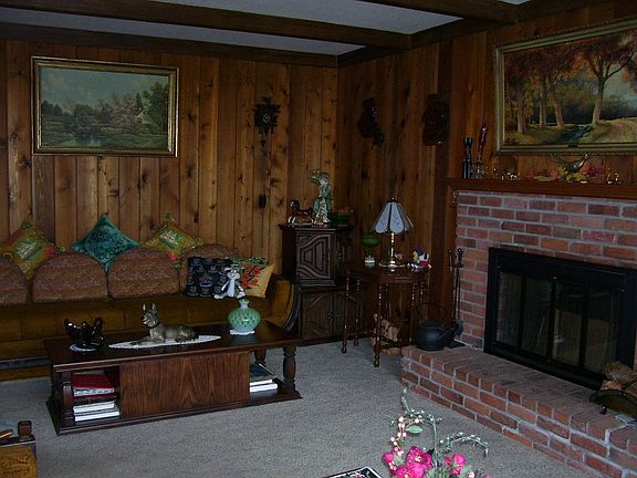 Living room with fireplace
