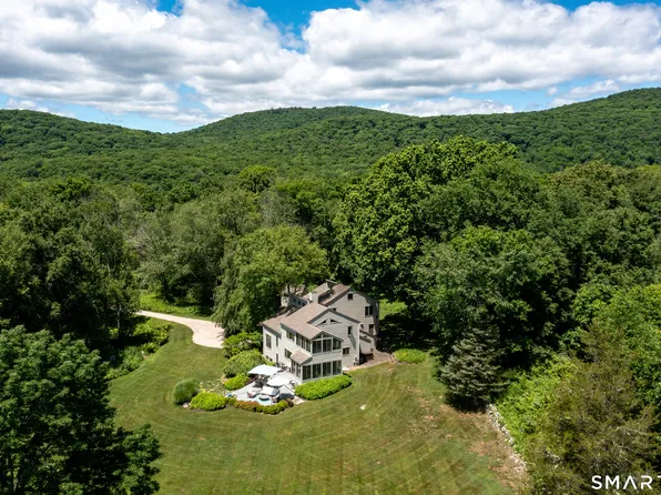 14 Flanders Lane, Kent, CT 06757