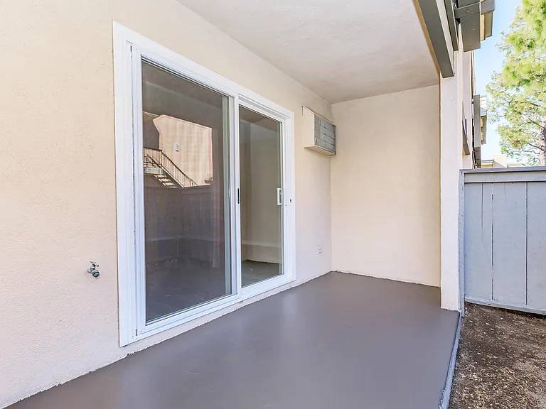 Regency Plaza Apartment Homes — Photo 49