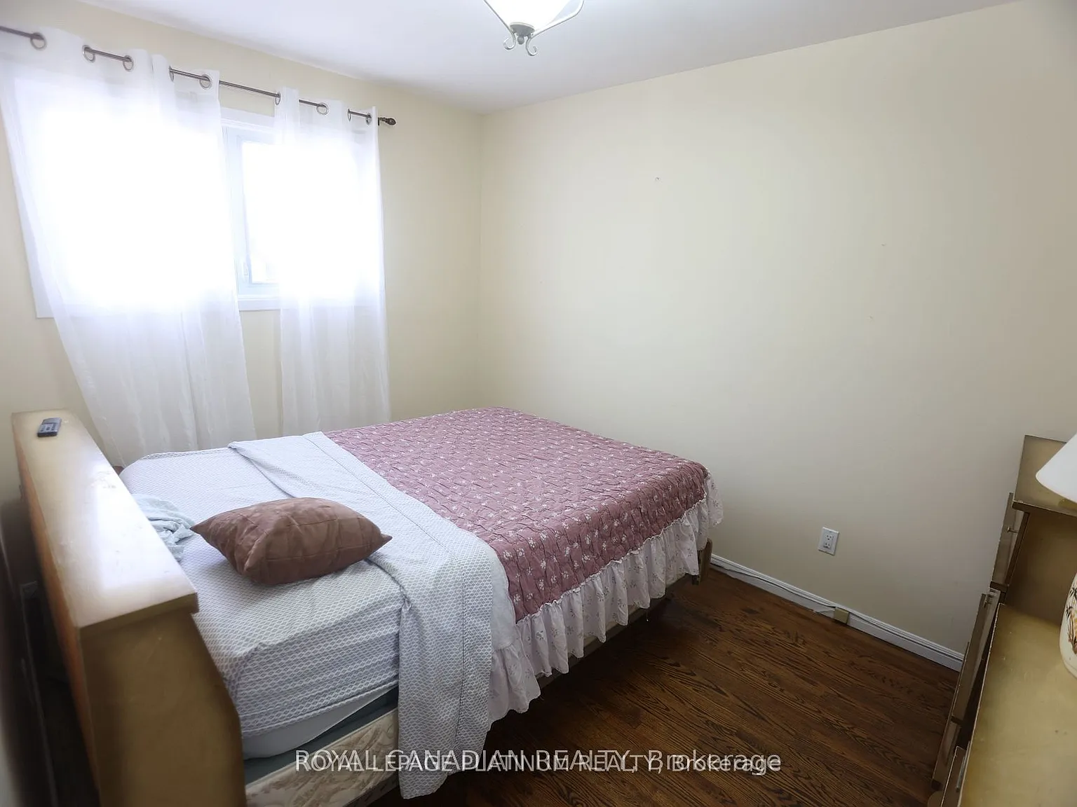 3 bed, $2,099 — Photo 4