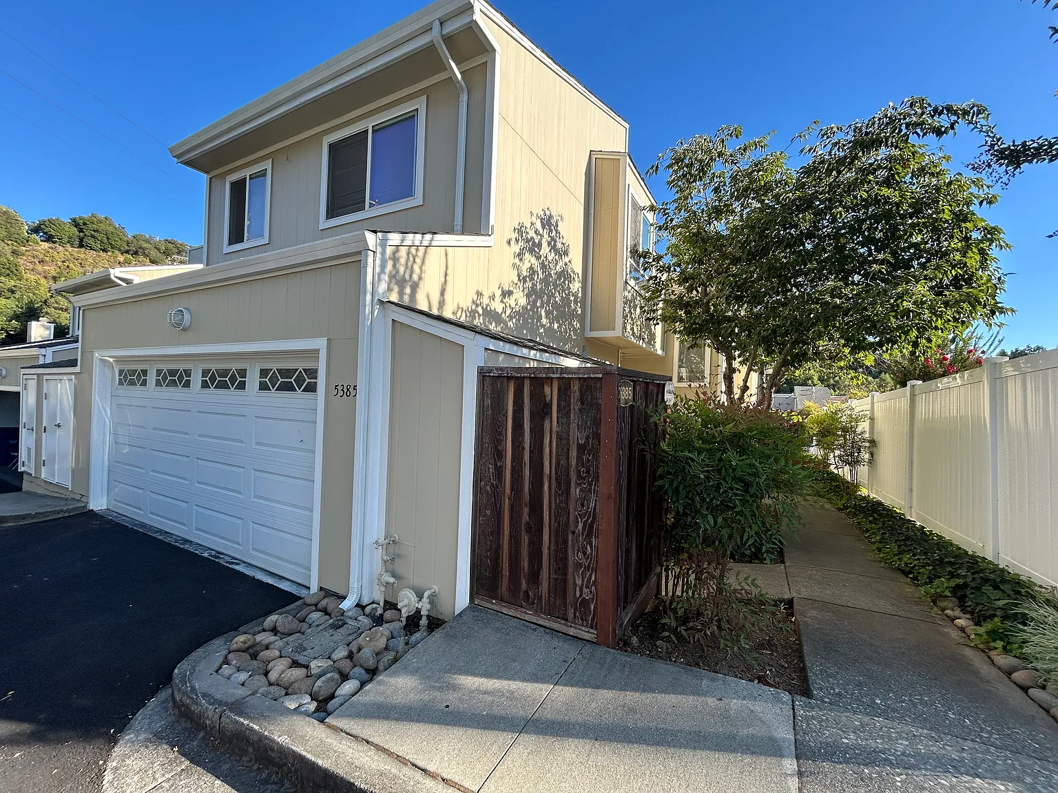 San Simeon Place, Castro Valley — Photo 1