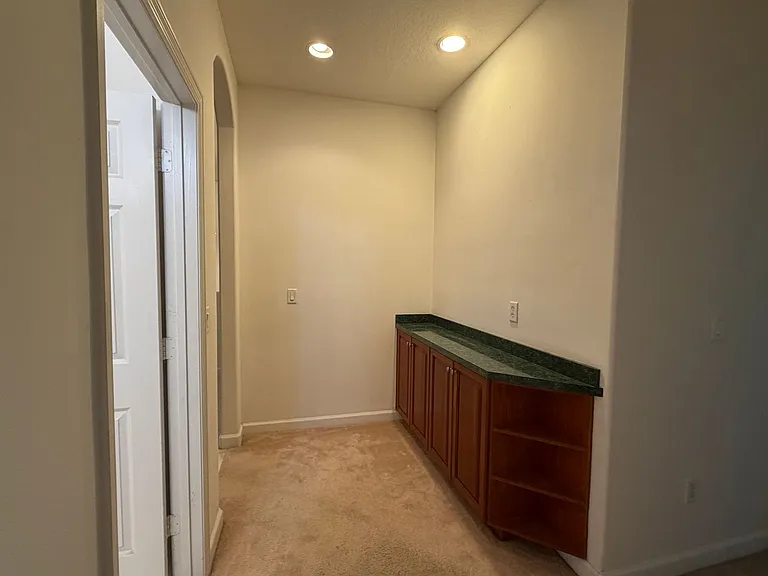 3205 Brookfield Dr — Photo 10