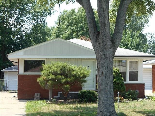 1st image of 20268 Hunt Club Dr