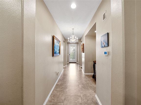 5th image of 14385 Goose St