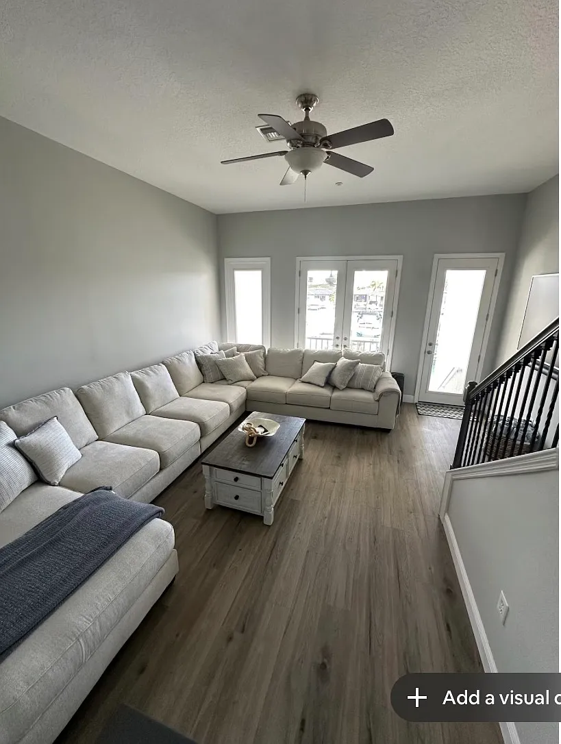 4 bed, 2260 sqft, $8,000 — Photo 3