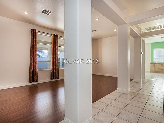 5th image of 3220 Cambridgeshire St