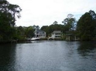 1212 Dewitt St, Panama City, FL 32401