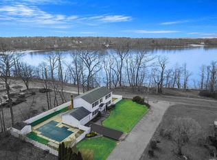 2 Harding Rd, Ronkonkoma, NY 11779