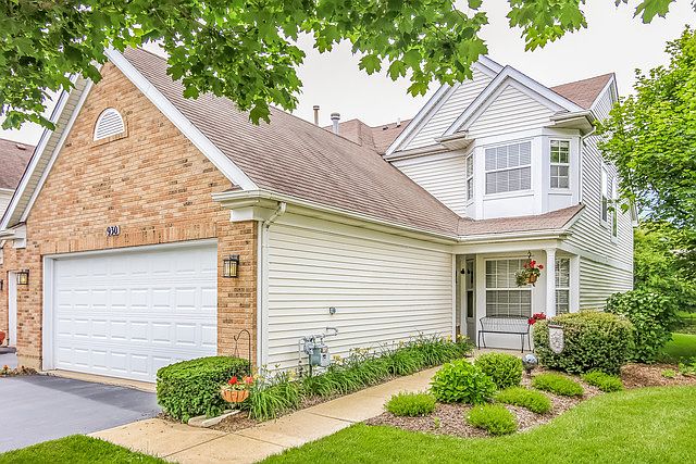 1st image of 930 Ainsley Dr