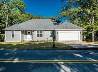 43 Glasgow Dr, Bella Vista, AR 72715
