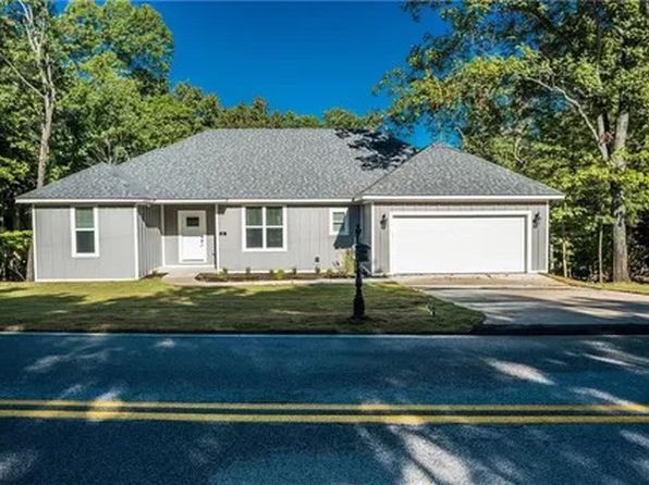 43 Glasgow Dr