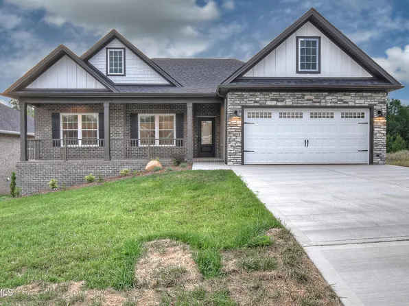 729 Hunts Terrace Dr, Kingsport, TN 37663