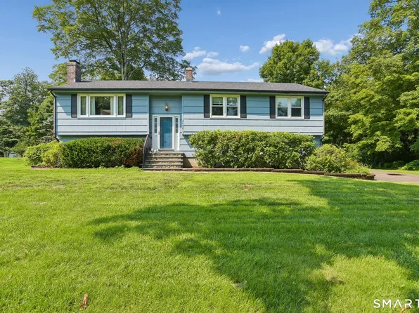 2496 Long Hill Road, Guilford, CT 06437
