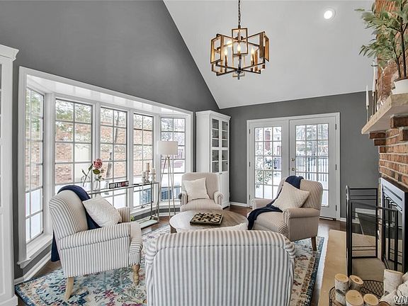 4th image of 8123 Floss Ln