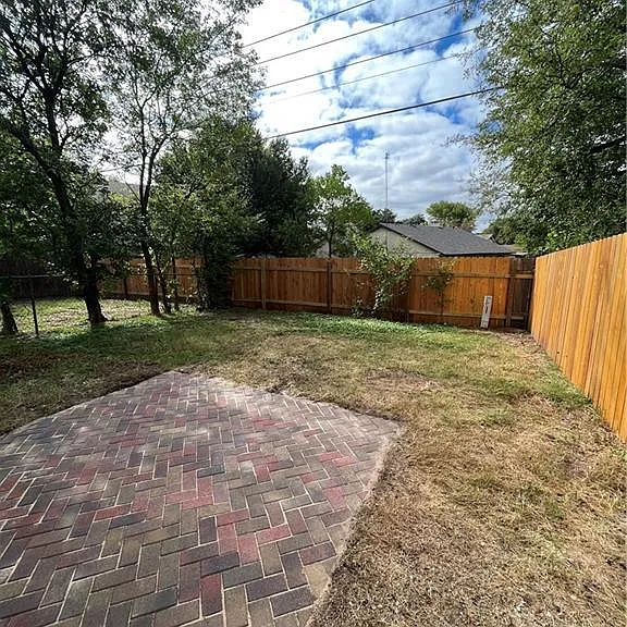 10604 Lanshire Dr #B — Photo 14