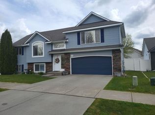 2870 N Dandelion St, Post Falls, ID 83854