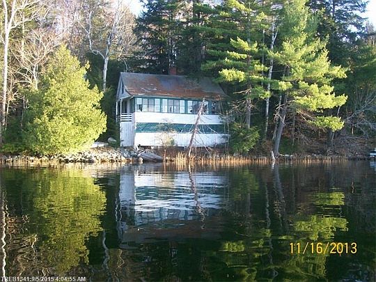 1st image of 918 Memorial Dr