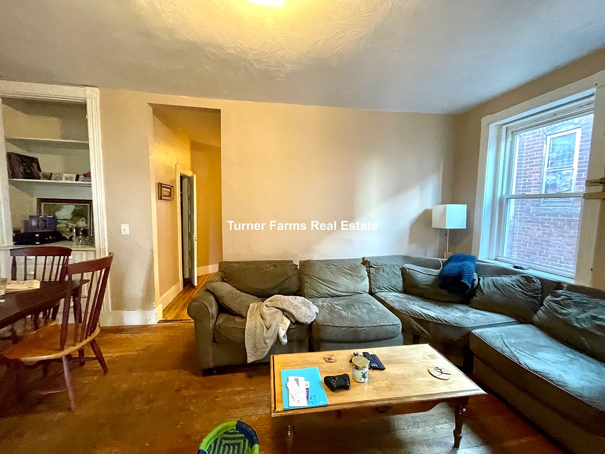 Building Photo - 71 S Huntington Ave #3A