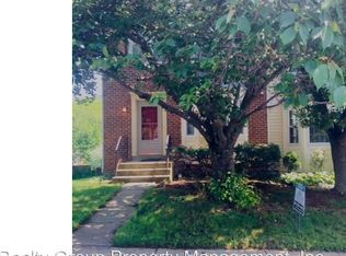 12407 Herrington Manor Dr, Silver Spring, MD 20904