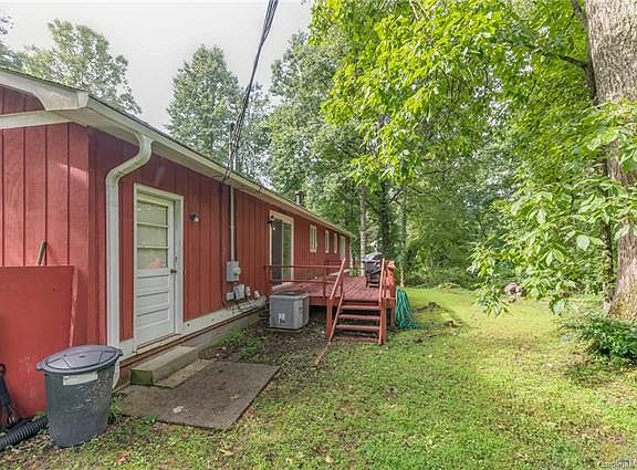 5th image of 912 Ashley Ln