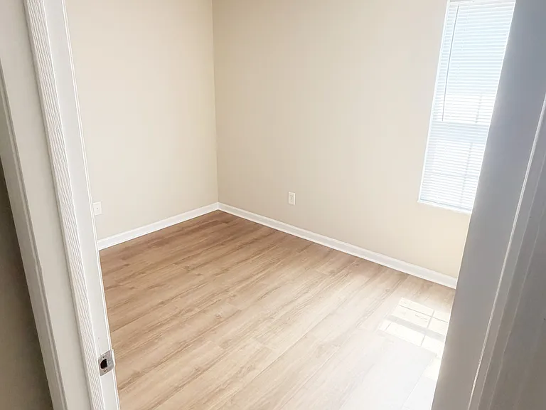 3798 Dunlane Ct — Photo 12