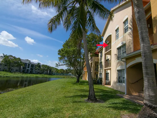4151 San Marino Boulevard #304, West Palm Beach, FL 33409