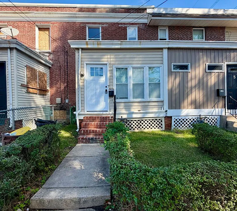 7 Rhodes Ave