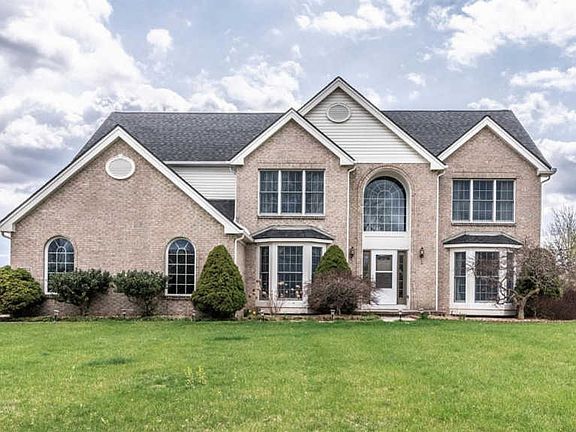 3rd image of 1702 Park Side Ct
